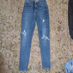 YMI | Distressed Denim |  Skinny Jeans  | SIZE 1/25